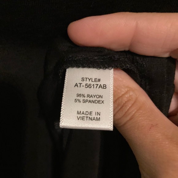 Zenana black Dolman style top, size small - Picture 2 of 3